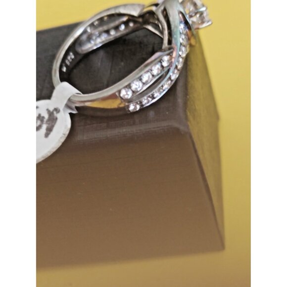 Italian Sterling Silver 925 Women's Size 7 Ring Cubic Zirconia Engagment Cut - Picture 6 of 9
